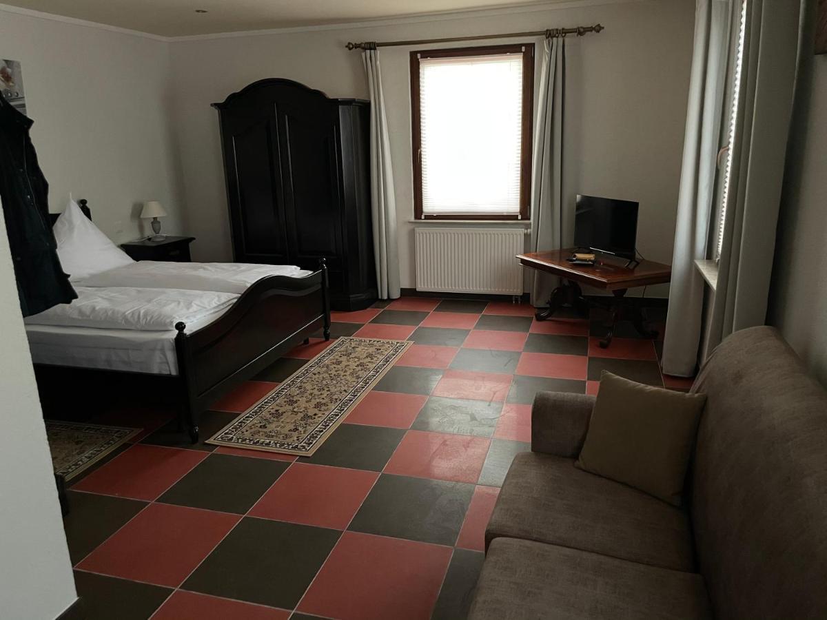 Hotel Roma Kehl Eksteriør bilde